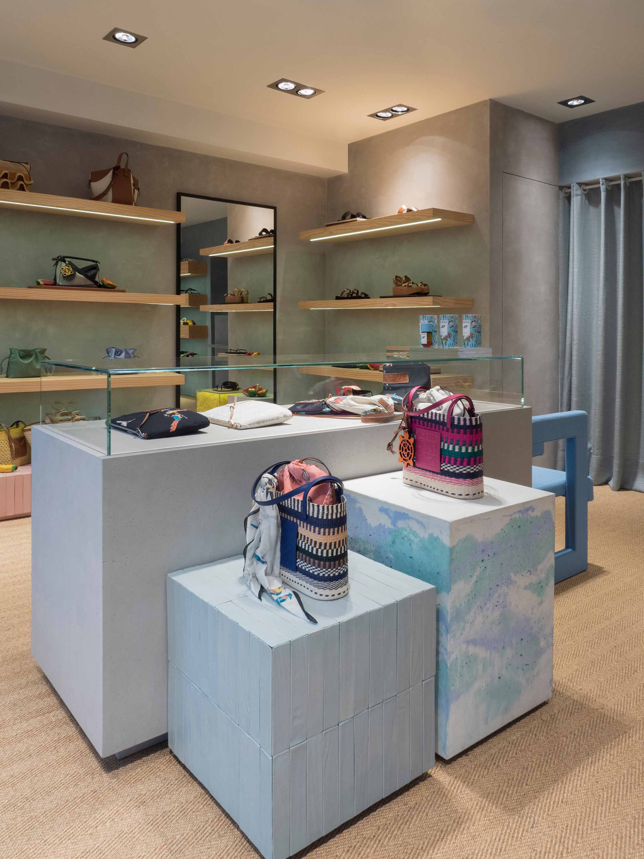Loewe france shop